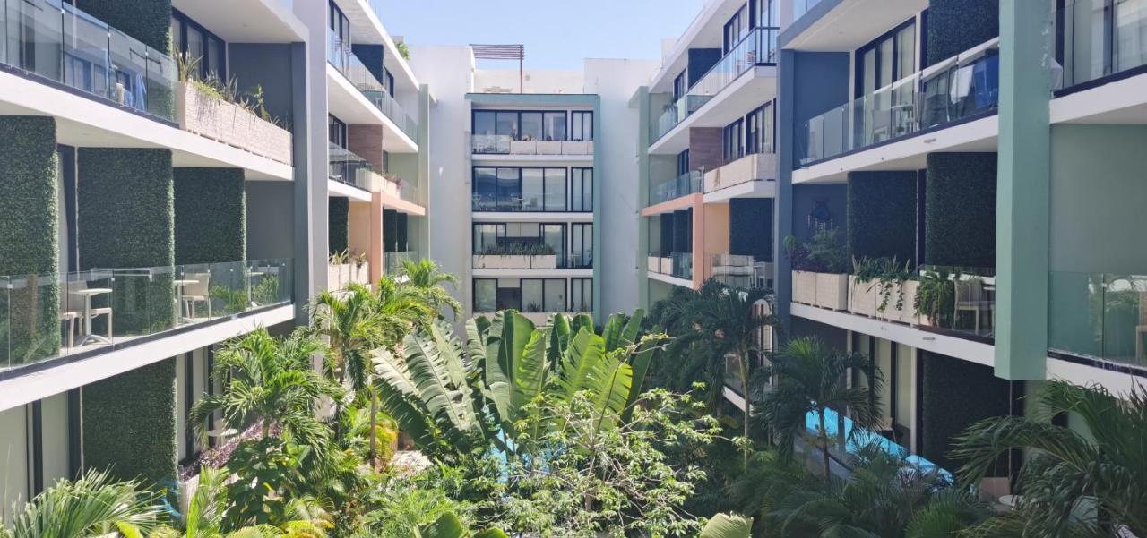 The City Condos By Menesse Playa del Carmen Bagian luar foto