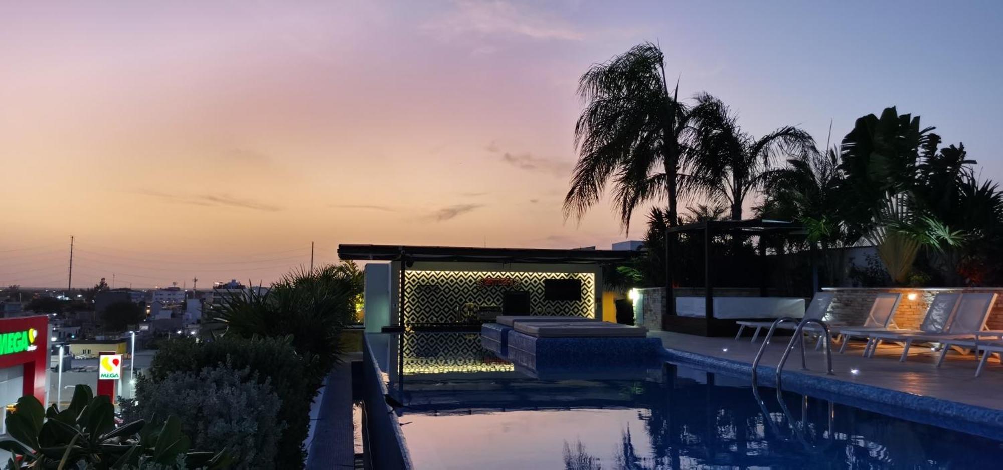 The City Condos By Menesse Playa del Carmen Bagian luar foto