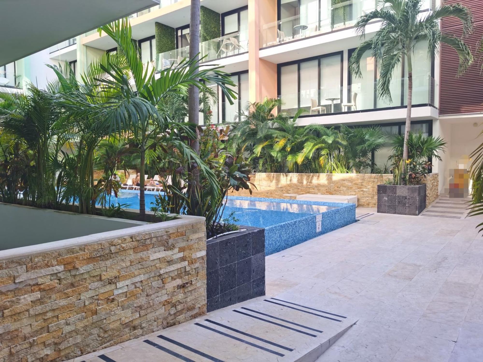 The City Condos By Menesse Playa del Carmen Bagian luar foto
