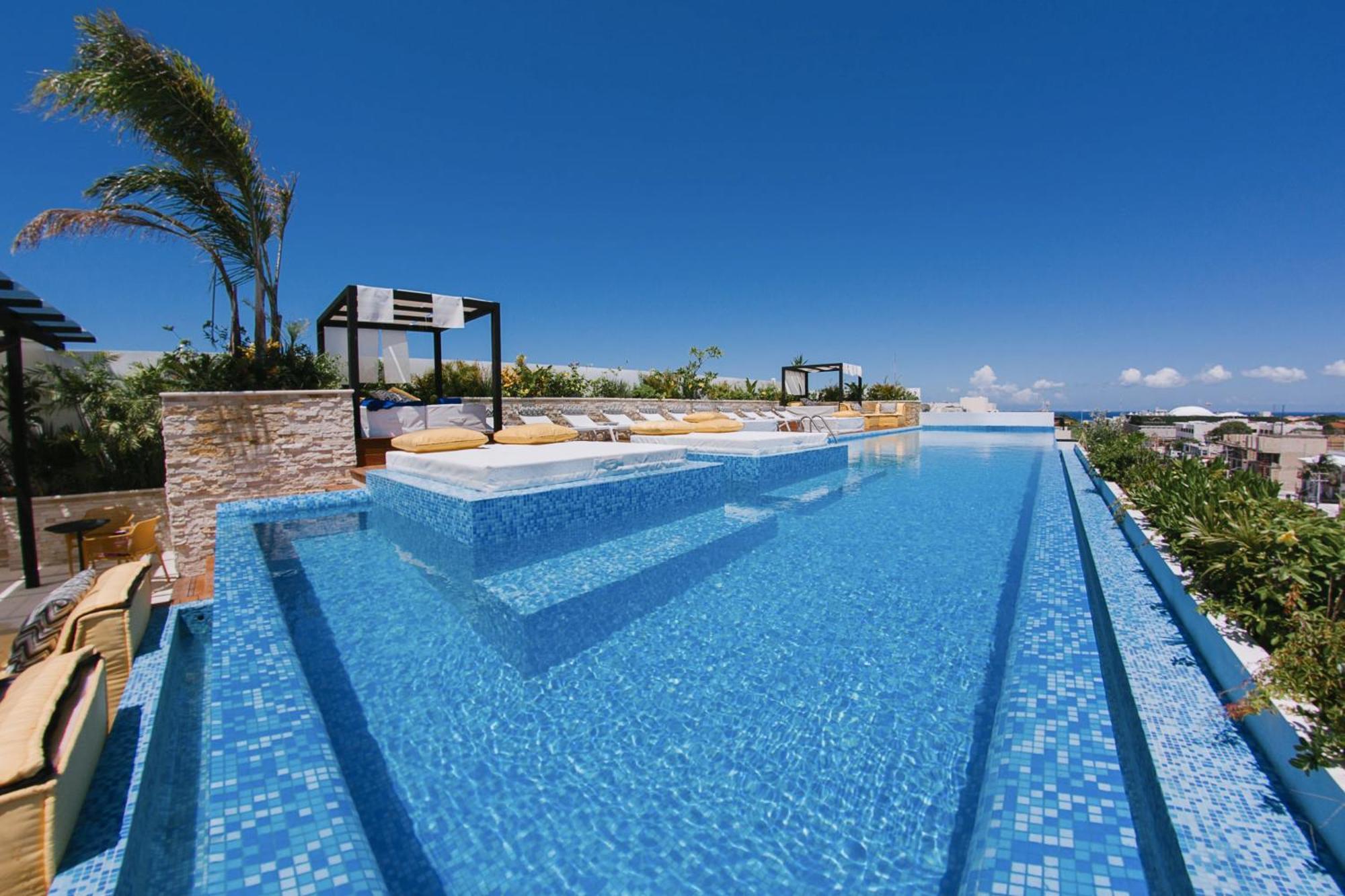 The City Condos By Menesse Playa del Carmen Bagian luar foto
